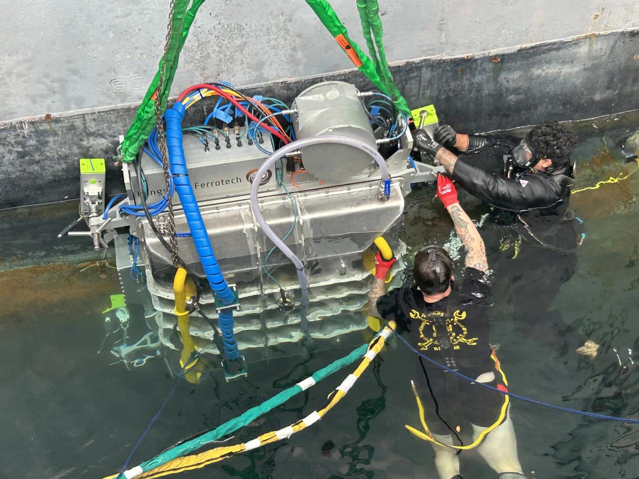 17_Project Hullius Expeditionary Robotic Hull Repair